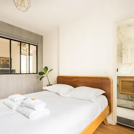 Cmg Hopital Saint-louis/ Moinon Ix Apartment Paris